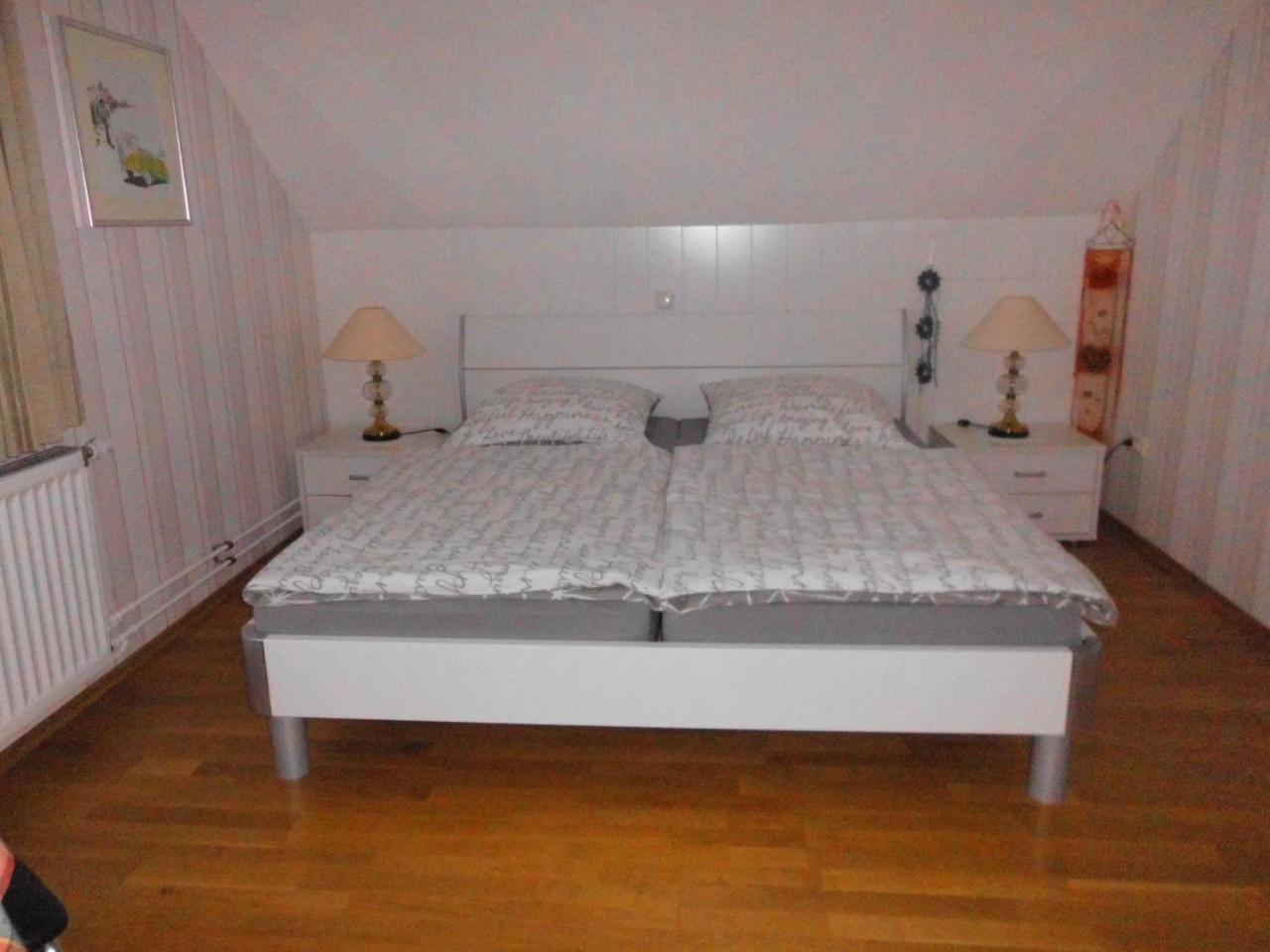 Muus Rudolf Apartment Rettin Bagian luar foto